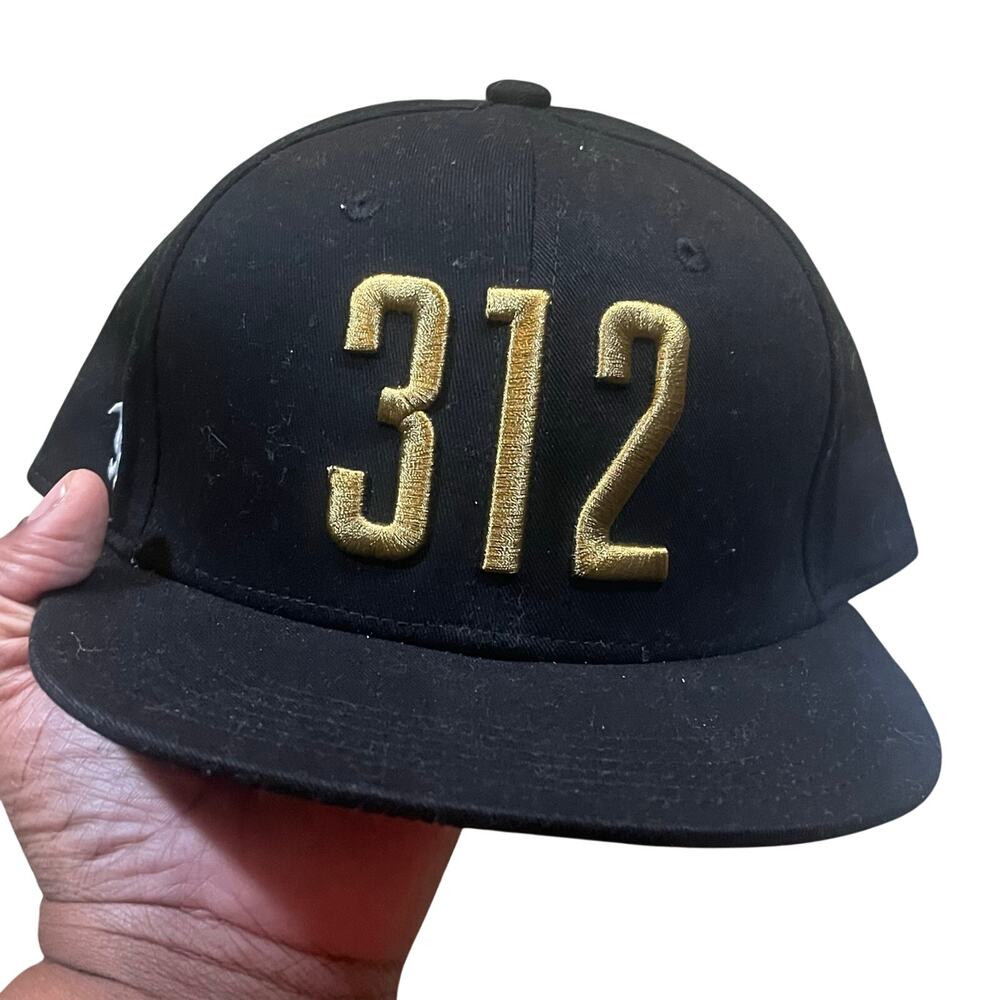 Melonwear 312 Chicago‎ White Sox Snapback Hat Black Gold Embroidered Flat Bill